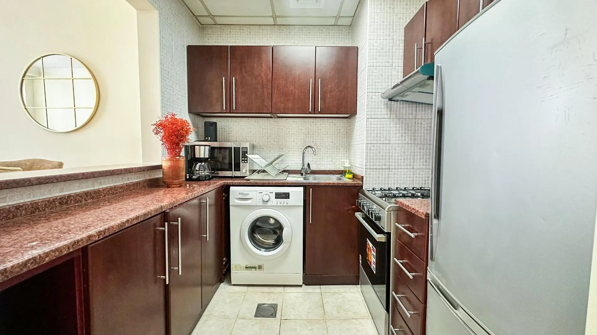 Vserve - 1 Bedroom Stunning Canal And Burj Khalifa View Dubai 0*,